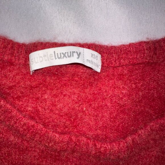 Subtle Luxury - Cashmere Sweater Womens Size XS/S Red Cropped - Picture 7 of 9